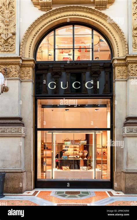 gucci salerno corso vittorio emanuele|negozi gucci oggi.